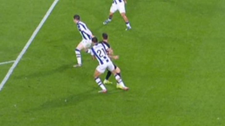 Lewandowski na spalonym Real Sociedad