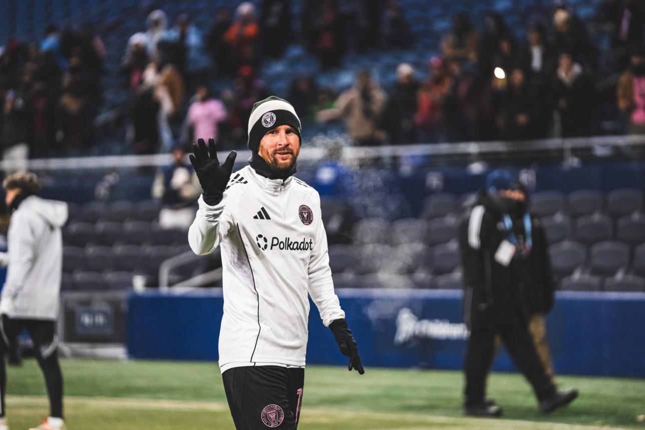 Messi gra zimą